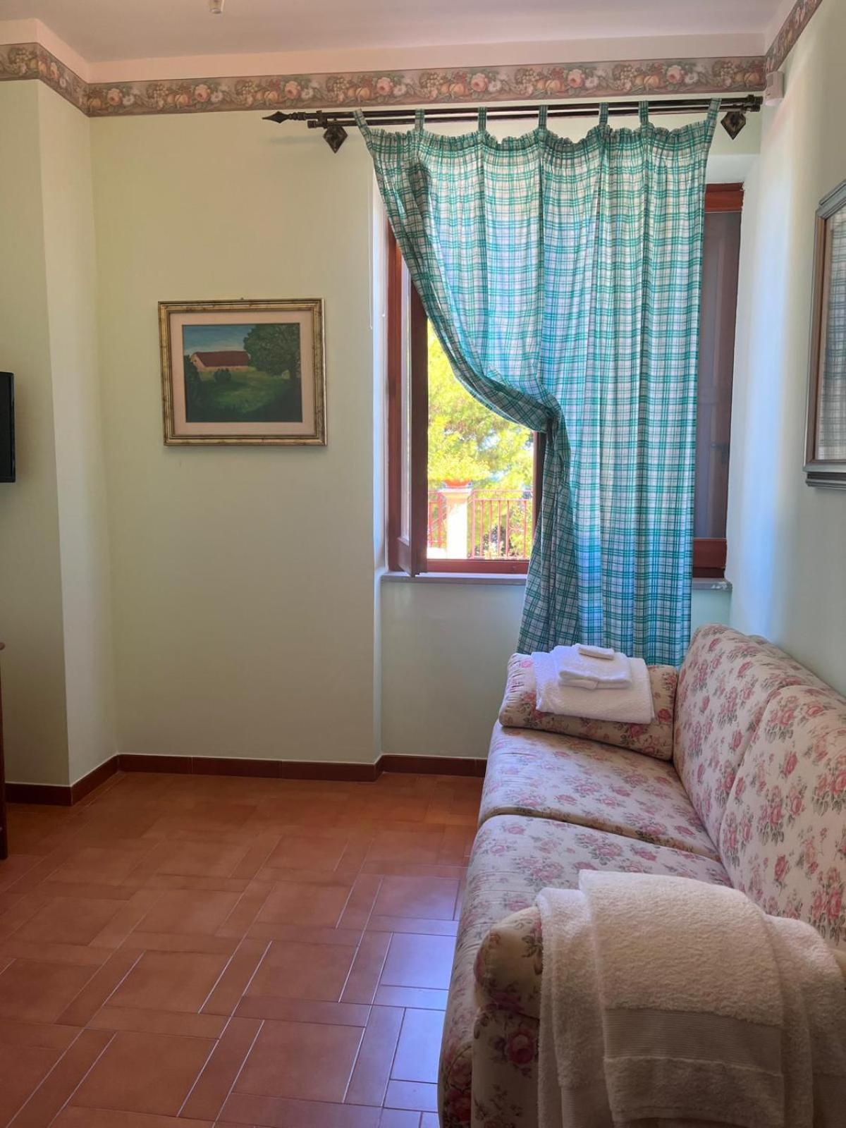 Willa Agriturismo Nardini Rodi Garganico Zewnętrze zdjęcie